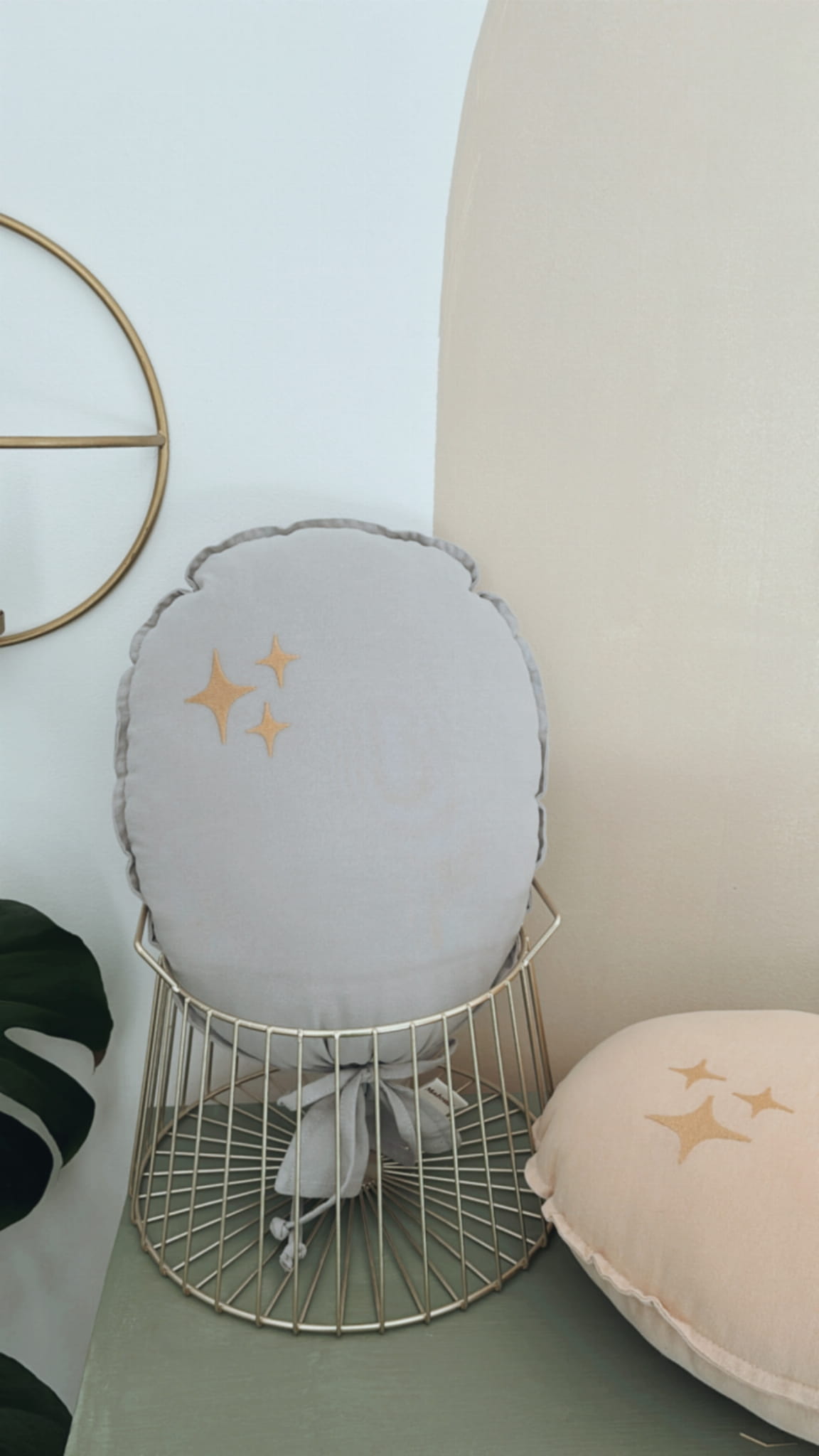 Dekoratyvinis skalbtos medvilnės balionas "Žvaigždės" – pilka - Image 2