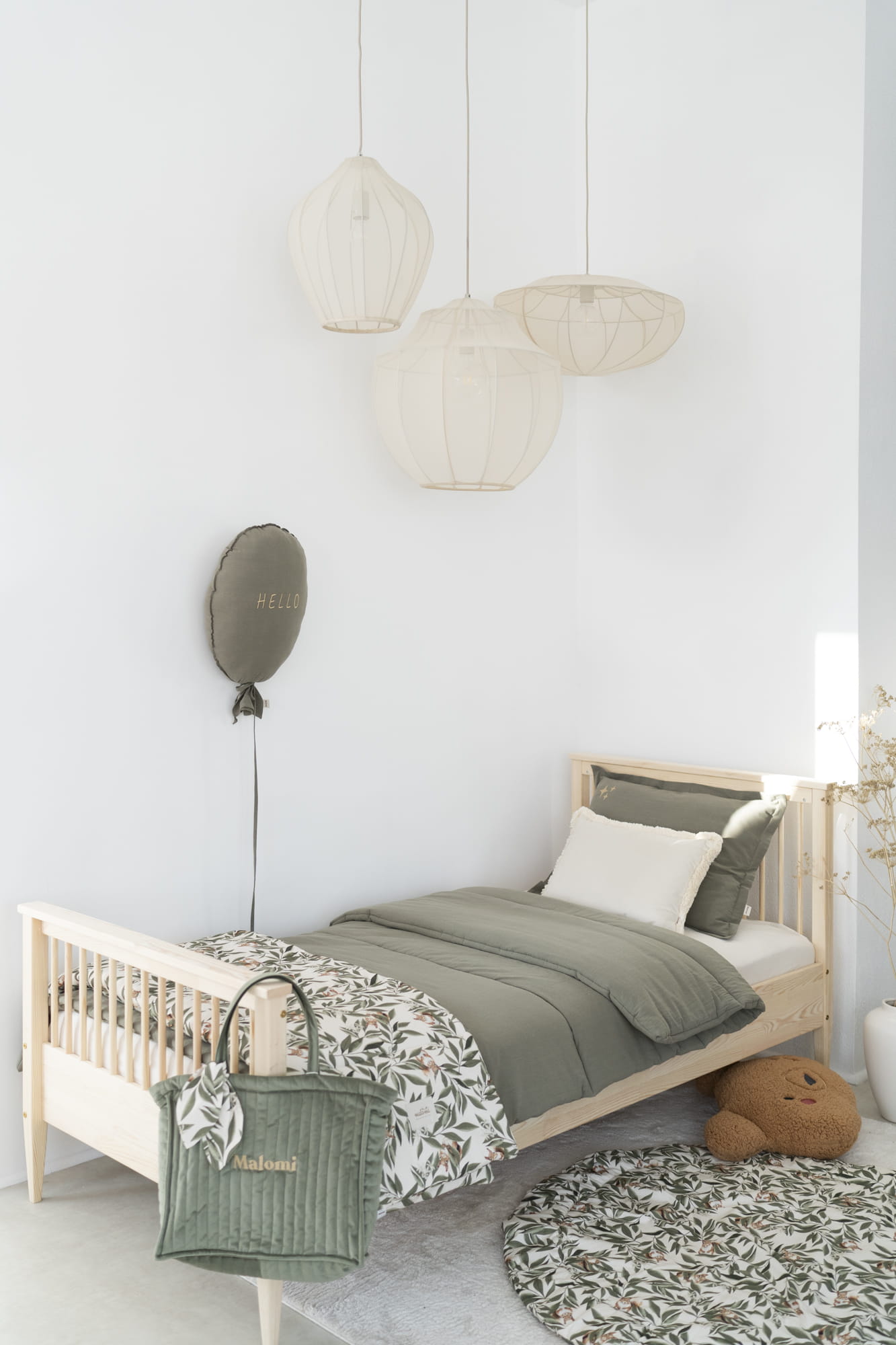 Skalbtos medvilnės patalynės komplektas su užpildu "Žvaigždės" - miško žalia - Image 6