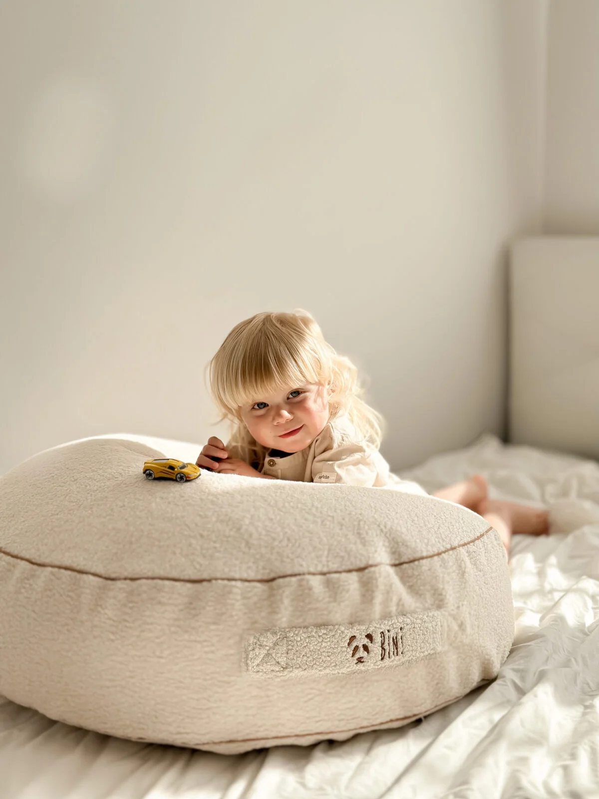 Midi minkštas pufas su cinamono spalvos kantavimo juostele - Image 2