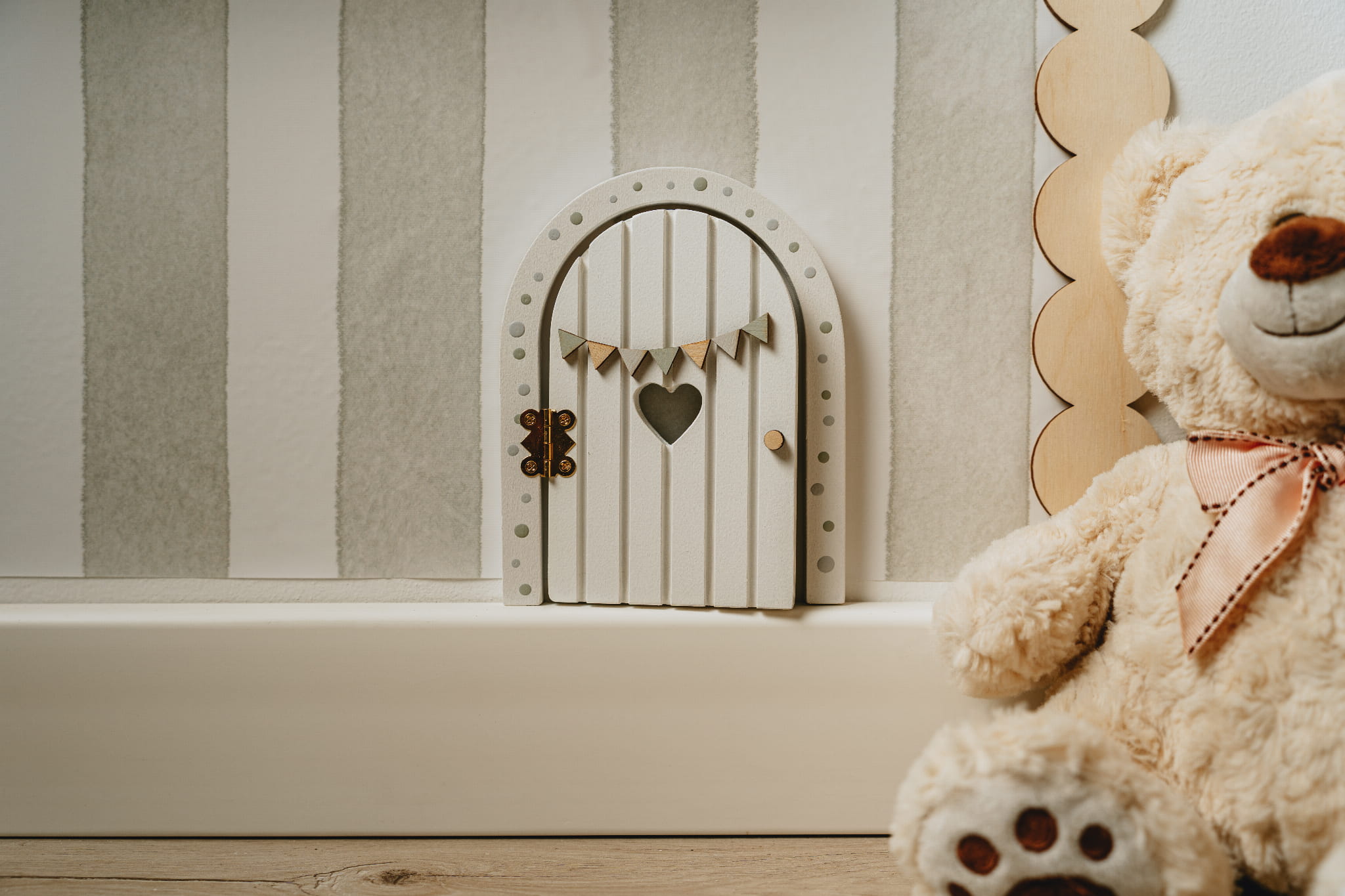 Medinis sienos dekoracijų rinkinys „Dantų fėjos durys“ - įvairių spalvų - Image 15