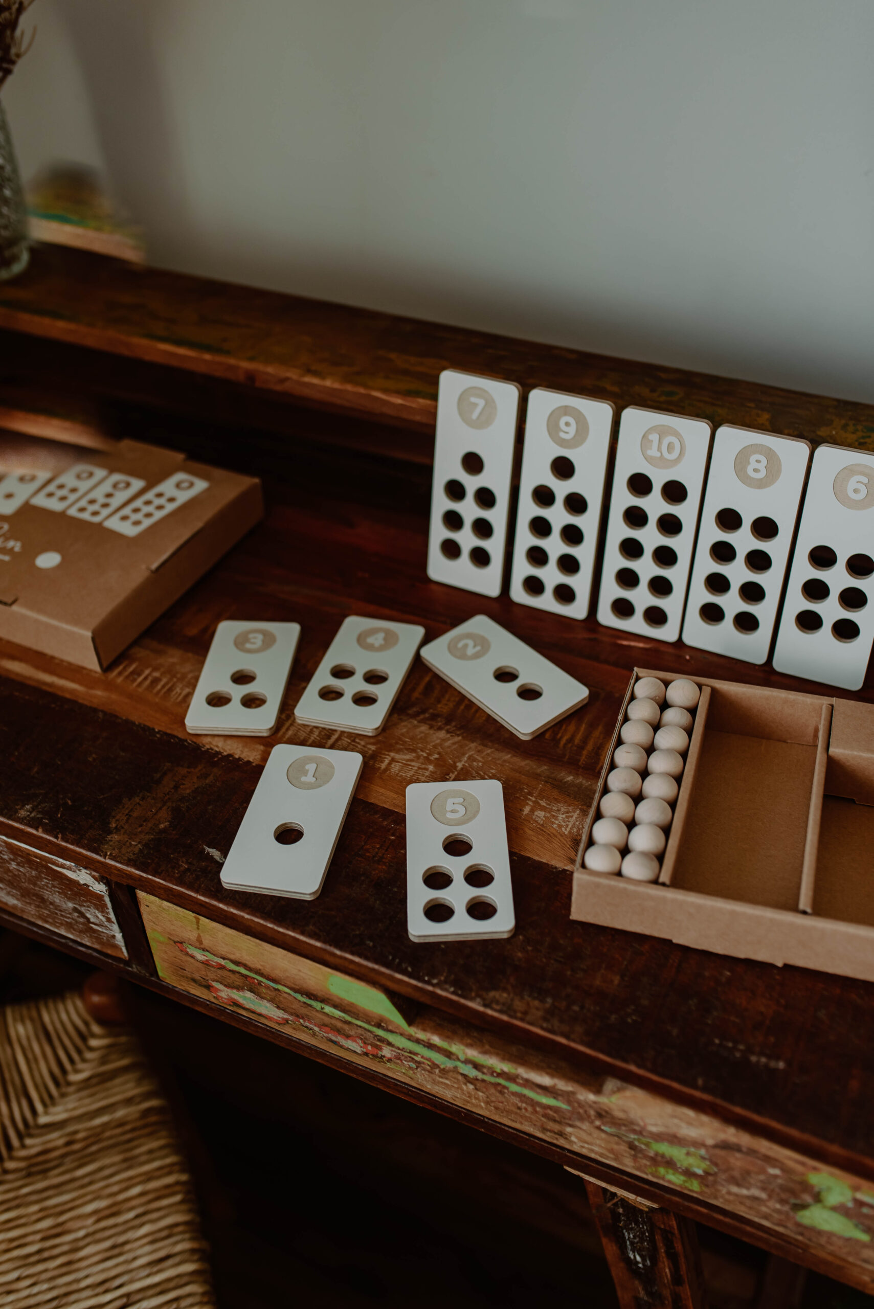 Medinės skaičiavimo kaladėlės su rutuliukais - Image 2