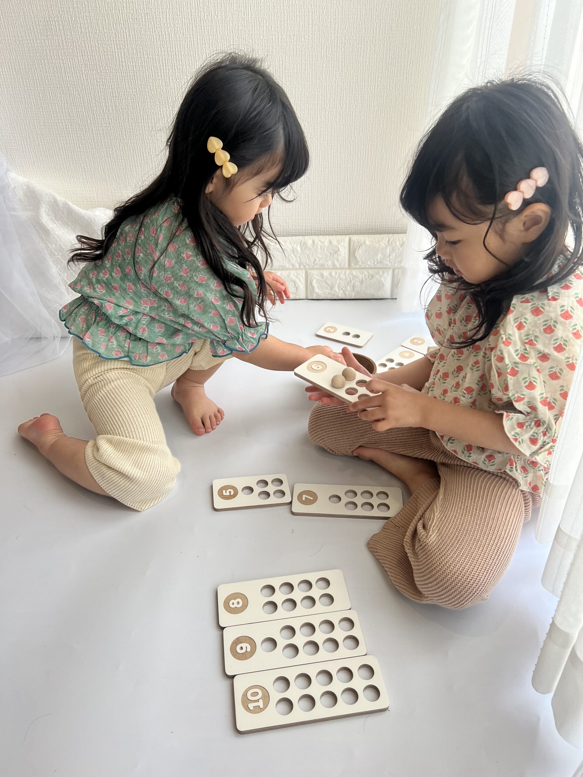 Medinės skaičiavimo kaladėlės su rutuliukais - Image 12