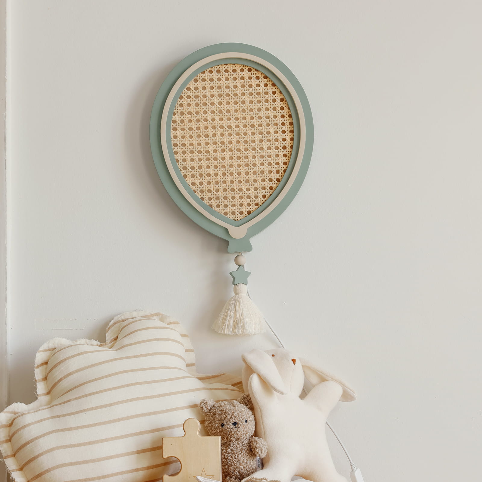 Medinis šviestuvas "Balloon" - šalavijų/avižų spalva - Image 4