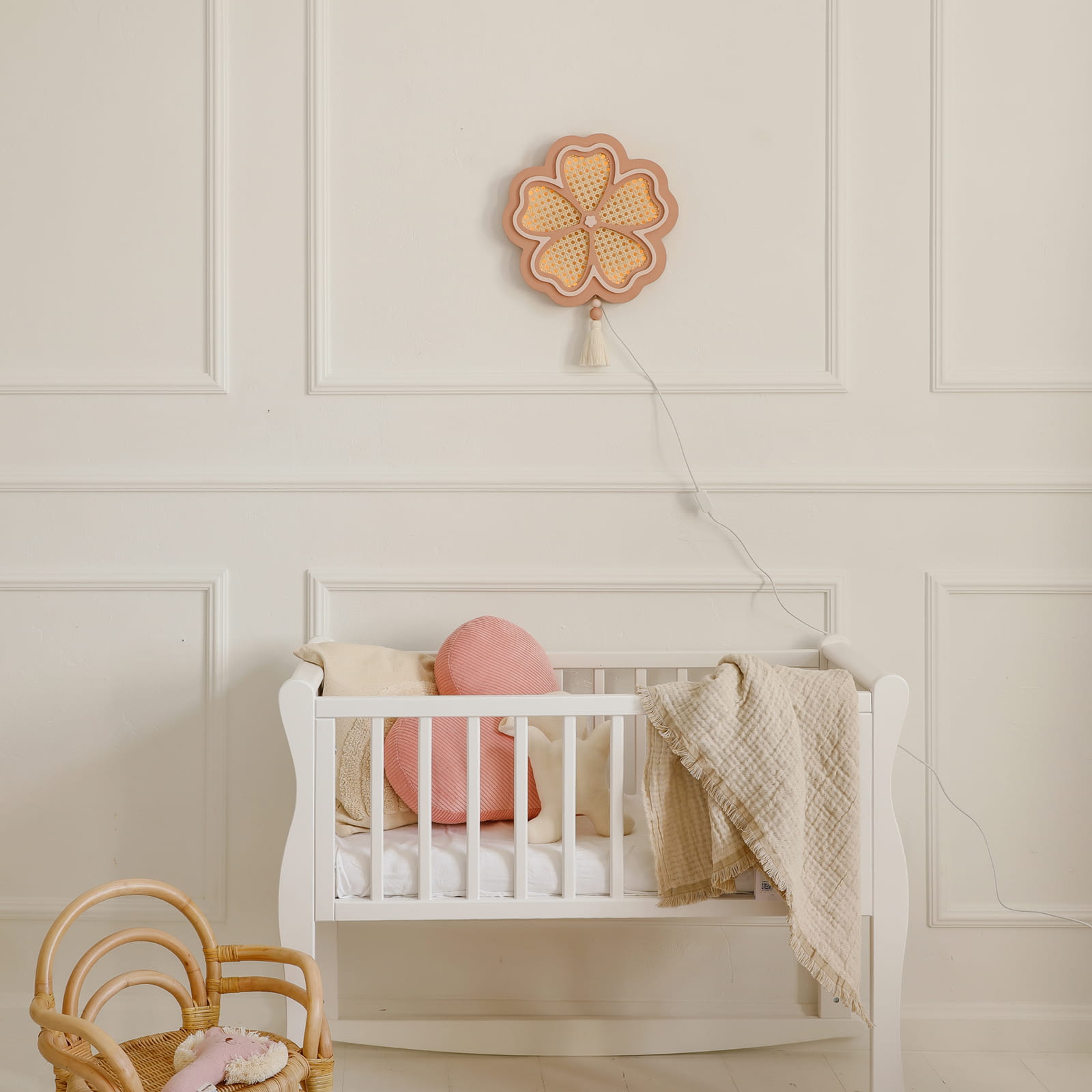 Medinis šviestuvas "Flower" - aviečių panna cotta/rožės spalva - Image 5