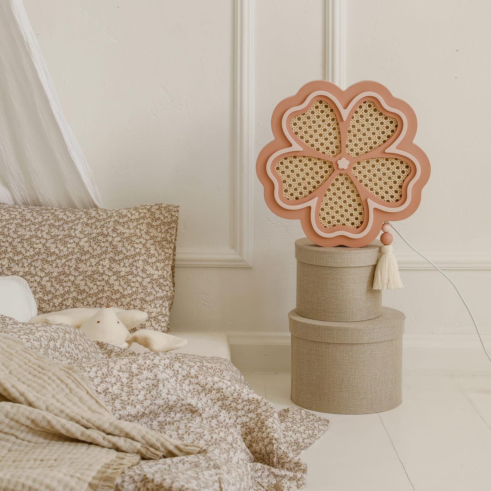 Medinis šviestuvas "Flower" - aviečių panna cotta/rožės spalva - Image 7