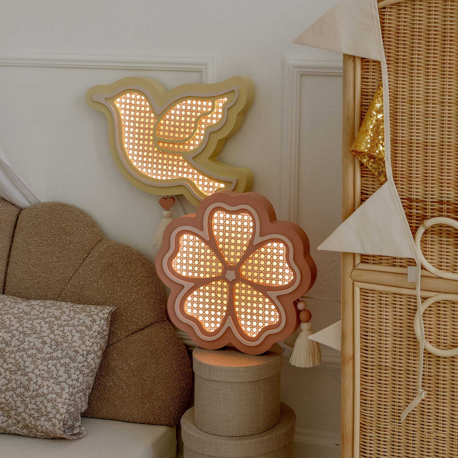 Medinis šviestuvas "Bird" - citrinų šerbeto/medvilnės spalva - Image 7