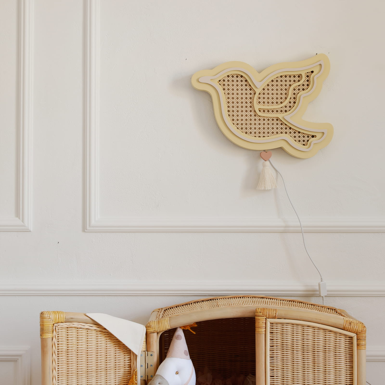 Medinis šviestuvas "Bird" - citrinų šerbeto/medvilnės spalva - Image 4