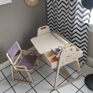 Reguliuojamo dydžio Montessori stalo ir kėdės komplektas „Julle“ – alyvinė