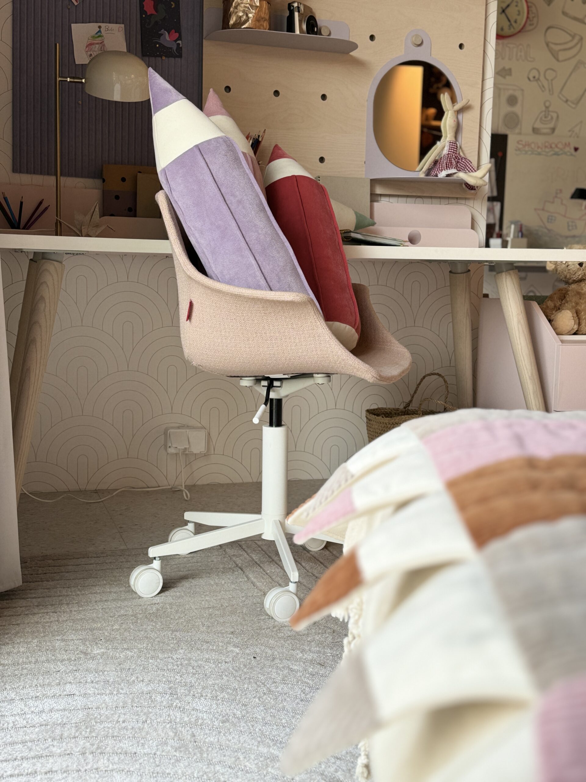 Pieštuko formos kilimėlis „Pastel“ - Image 3