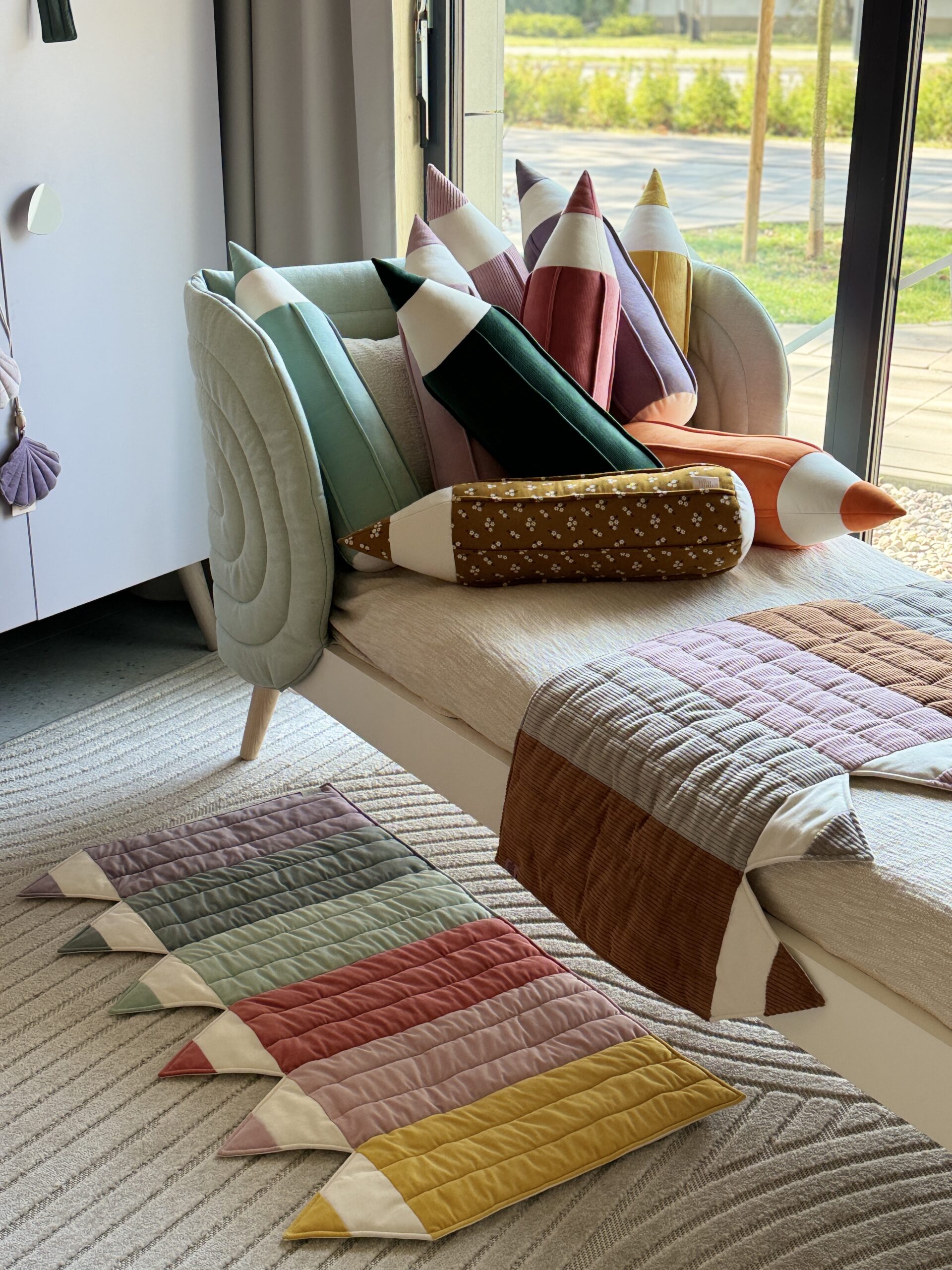 Pieštuko formos kilimėlis „Pastel“ - Image 9