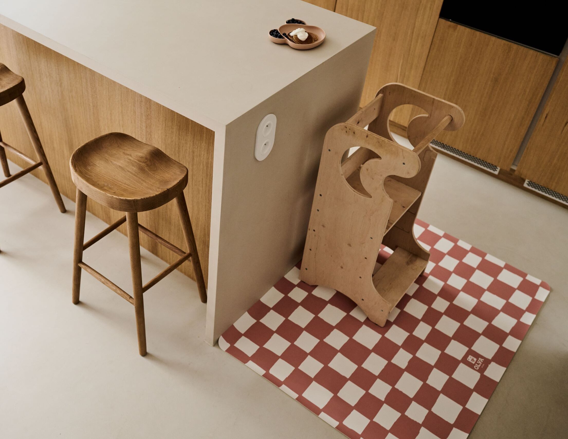 Apsauginis valgymo kilimėlis, neslystantis ir atsparus vandeniui – „Chess Terra“